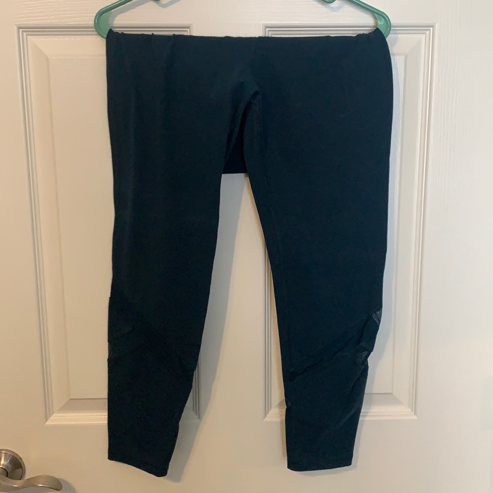 Teal Old Navy Leggings with Mesh Cutout